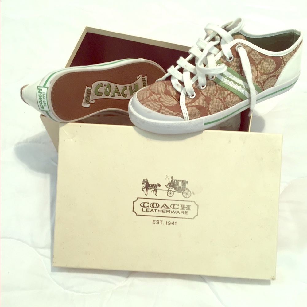 Coach canvas